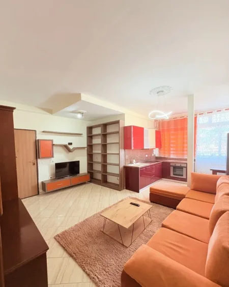 Tirane, jepet me qera apartament 1+1+Aneks Kati 6, 65 m² 450 € (Irfan Tomini perballe Delijorgji)