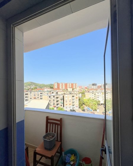 Tirane, jepet me qera apartament 1+1+Aneks Kati 6, 65 m² 450 € (Irfan Tomini perballe Delijorgji)