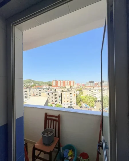 Tirane, jepet me qera apartament 1+1+Aneks Kati 6, 65 m² 450 € (Irfan Tomini perballe Delijorgji)