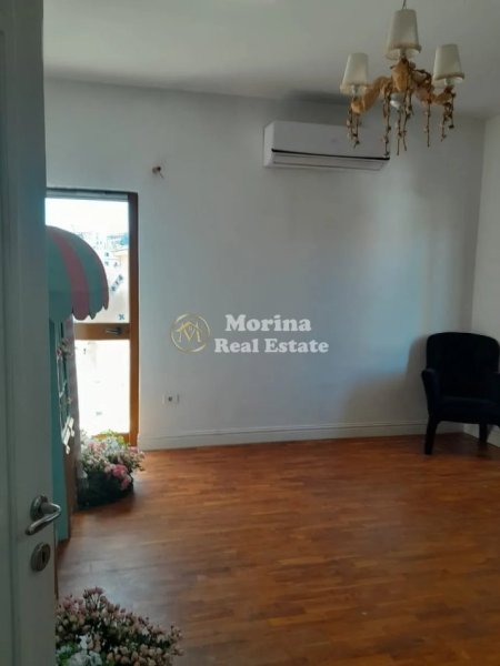 Tirane, jepet me qera Vile 3 Katshe , 950 m² 1.500 € (Allias)
