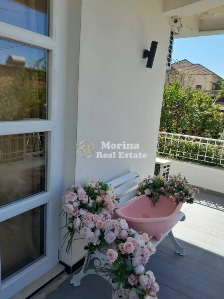 Tirane, jepet me qera Vile 3 Katshe , 950 m² 1.500 € (Allias)