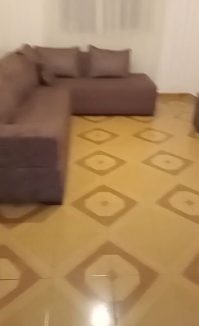 Jepet me Qera Hyrje 1+1 ne Vasil Shanto (afër Shkollës Besnik Sykja,  500 €uro