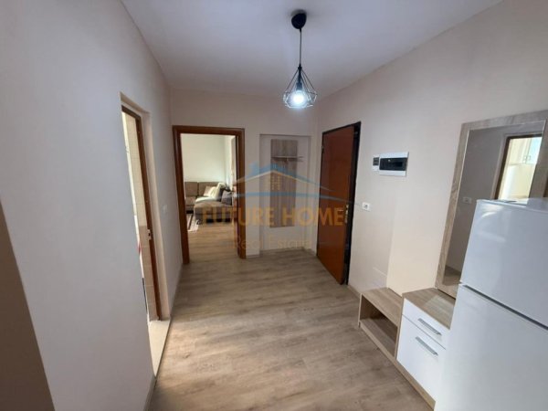 Tirane, jepet me qera apartament 2+1 Kati 2, 70 m² 550 € 