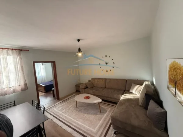 Tirane, jepet me qera apartament 2+1 Kati 2, 69 m² 550 € (Tregu Elektrik)