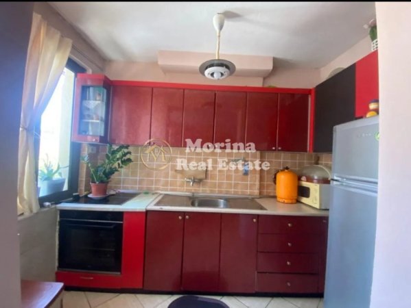 Tirane, shitet apartament 1+1 Kati 4, 47 m² 77.600 € (Shkolla e Bashkuar)