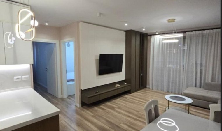 Tirane, jepet me qera apartament 2+1+Ballkon Kati 1, 98 m² 600 € (Thoma Koxhaj)