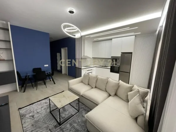 Tirane, jepet me qera apartament 2+1+Aneks+Ballkon Kati 4, 100 m² 1.000 € (Neom128871)