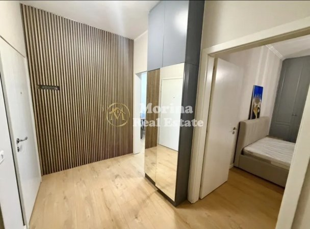 Tirane, jepet me qera apartament 2+1 Kati 3, 85 m² 750 € (Komuna e Parisit)