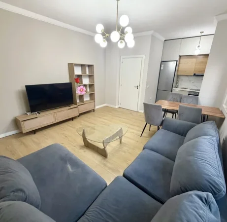Tirane, jepet me qera apartament 2+1+parkim Kati 3, 85 m² 750 € (Mbikalimi Kristal Center ,Big Market)