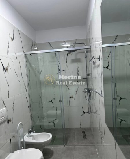 Tirane, jepet me qera apartament 2+1 Kati 3, 84 m² 700 € (Medreseja)