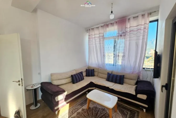 Tirane, jepet me qera apartament 2+1 Kati 8, 100 m² 700 € (Rruga Xhanfize Keko)