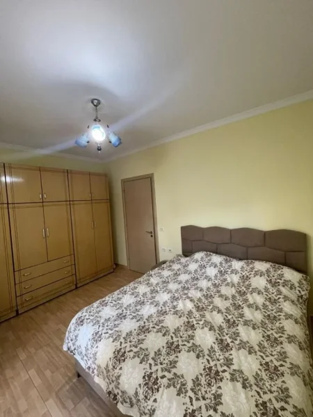 Tirane, shitet apartament 2+1 Kati 1, 82 m² 130.000 € (Rruga Shefqet Kuka, Tiranë)
