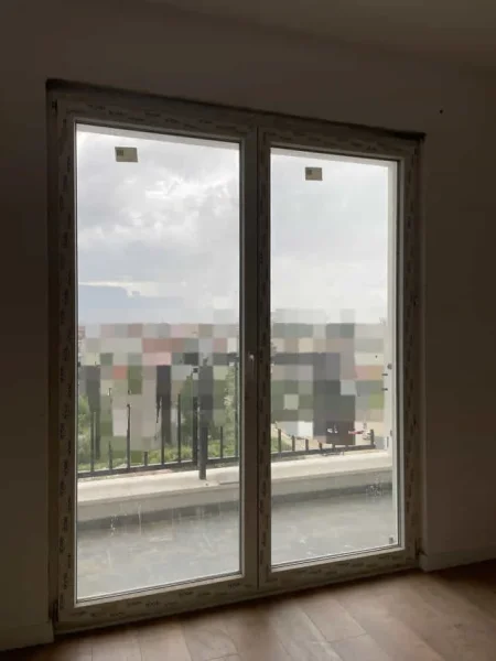 Tirane, jepet me qera apartament 1+1 Kati 7, 65 m² 370 € (Rruga Gryka e Kacanikut)