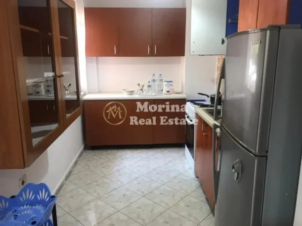 Tirane, jepet me qera apartament 3+1 Kati 1, 98 m² 450 € (Kamez)