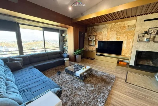 Tirane, jepet me qera apartament 3+1 Kati 4, 280 m² 1.900 € (Rruga Peti)