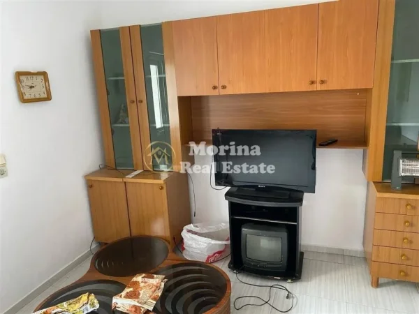 Tirane, jepet me qera apartament 2+1 Kati 5, 80 m² 450 € (Bulevardi Bajram Curri)
