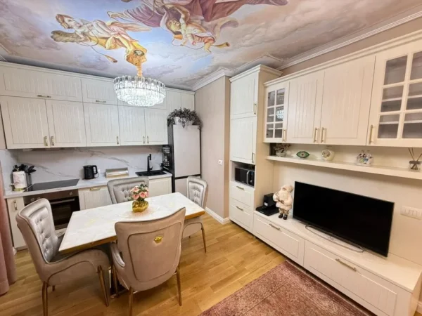 Tirane, jepet me qera apartament 2+1 Kati 9, 80 m² 1.000 € (Rruga Besim Imami)