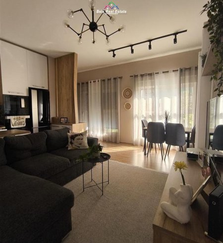 Tirane, shes apartament 2+1 Kati 2, 102 m² 205.000 € (Rruga Pasho Hysa)