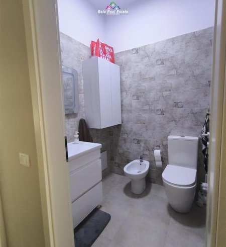 Tirane, shes apartament 2+1 Kati 2, 102 m² 205.000 € (Rruga Pasho Hysa)