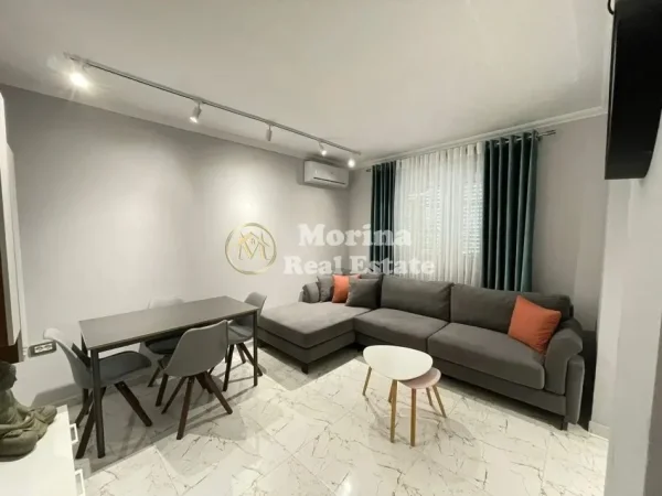 Tirane, shitet apartament 1+1 Kati 2, 60 m² 200.000 € (Libri Universitar)