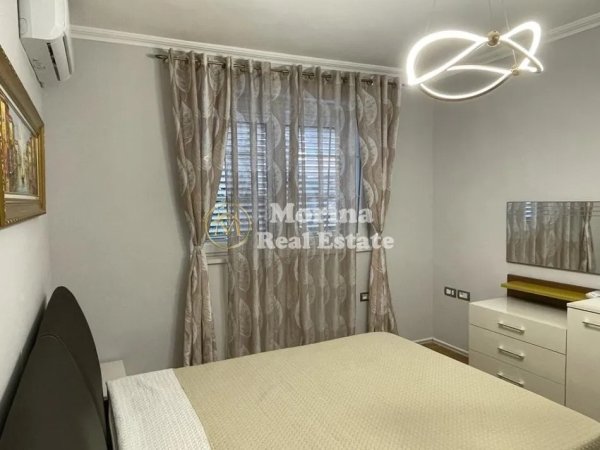 Tirane, shitet apartament 1+1 Kati 2, 60 m² 200.000 € (Libri Universitar)
