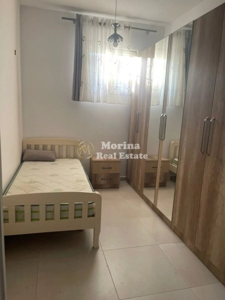 Tirane, jepet me qera apartament 1+1 Kati 1, 65 m² 400 € (Rruga e Dibres)