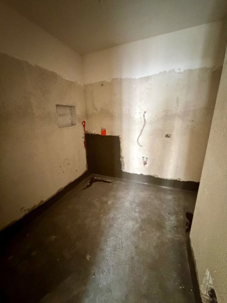 Shitet Apartament 2+1+2 te Caza Italia