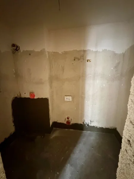 Shitet Apartament 2+1+2 te Caza Italia