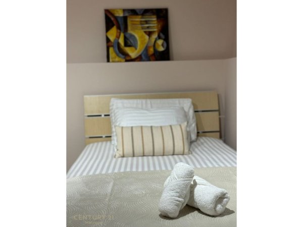 Tirane, jepet me qera apartament Kati 1, 135 m² 750 € (Kompleksi Grand)