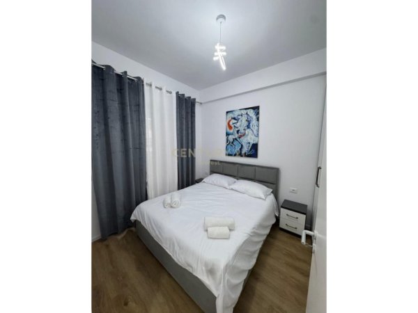 Tirane, jepet me qera apartament 1+1 Kati 0, 47 m² 475 € (Mangalem)