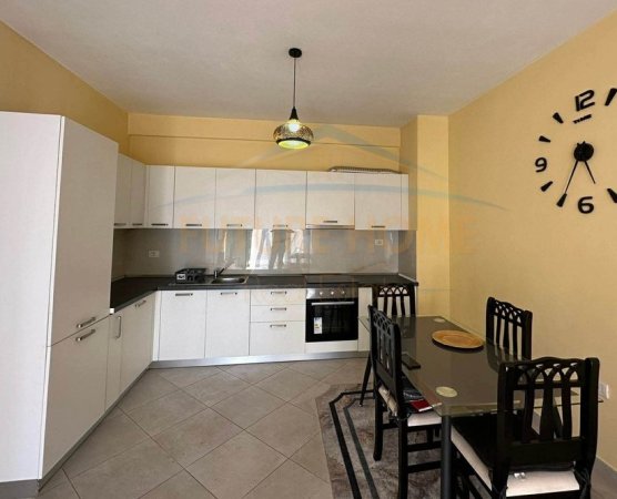 Apartament 2+1+POST PARKIMI, Green City