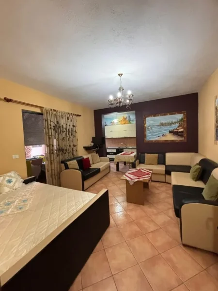 Durres, jepet me qera garsonier 1+1 Kati 3, 54 m² (PLAZH)