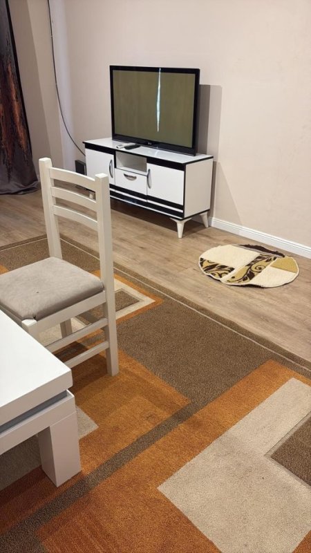 Tirane, jepet me qera apartament 1+1+Ballkon Kati 6, 65 m² 450 € (Astir/Pasticeri Nela5)