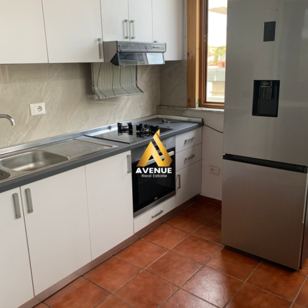 Green and White Minimalist House for Sale Facebook Post - 2025-12-13T094757.225.png