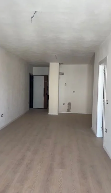 Tirane, shitet apartament 1+1+Ballkon Kati 4, 79 m² 128.000 € (Rezidenca Turdiu)