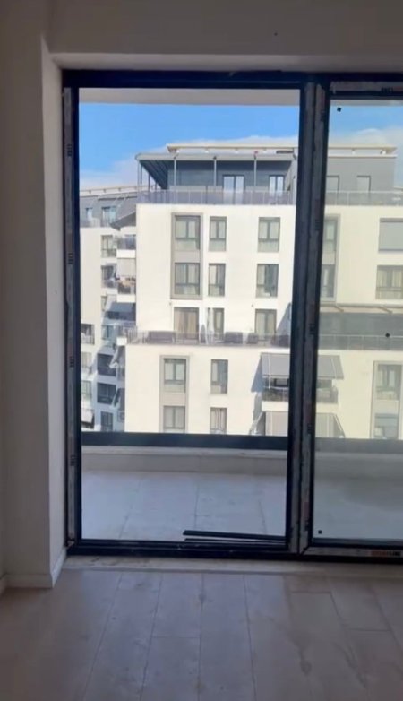 Tirane, shitet apartament 1+1+Ballkon Kati 4, 79 m² 128.000 € (Rezidenca Turdiu)