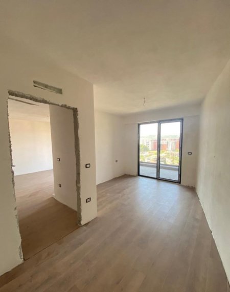 Tirane, shitet apartament 1+1+Ballkon Kati 4, 79 m² 128.000 € (Rezidenca Turdiu)