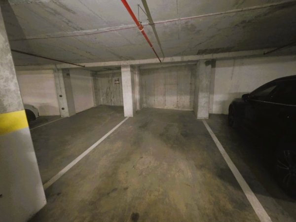 Tirane, jepet me qera apartament 1+1 , 70 m² 1.100 € (Rruga e Kosovareve)