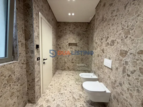 Tirane, jepet me qera apartament 2+1 , 2.100 € (Liqeni i Thate)