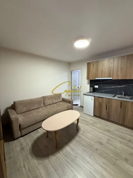 Tirane, jepet me qera apartament Air Bnb 3+1 Kati 2, 120 m² 2.200 € (QENDER)