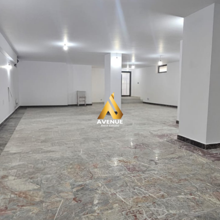 Tirane, jepet me qera ambjent biznesi Kati -1, 200 m² 3.000 € (sami frasheri)