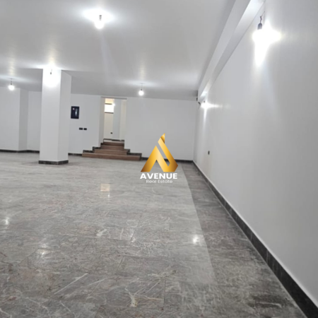 Tirane, jepet me qera ambjent biznesi Kati -1, 200 m² 3.000 € (sami frasheri)