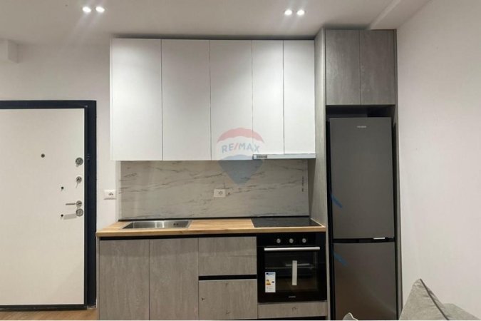 Tirane, shitet apartament 1+1 Kati 1, 39 m² 125.000 € (Rruga Medar Shtylla, Tiranë)