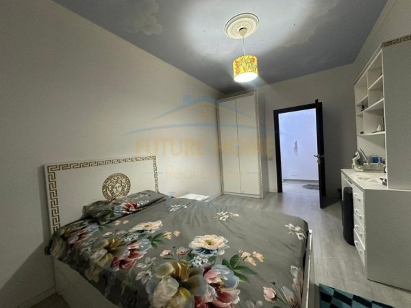 Tirane, jepet me qera apartament 2+1+Ballkon Kati 6, 91 m² 600 € 
