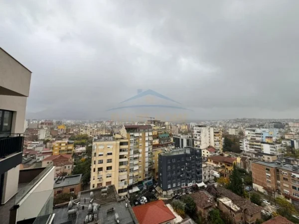 Tirane, jepet me qera apartament 2+1+2, Kati 10, 119 m² 1.150 € (Pazari i Ri)