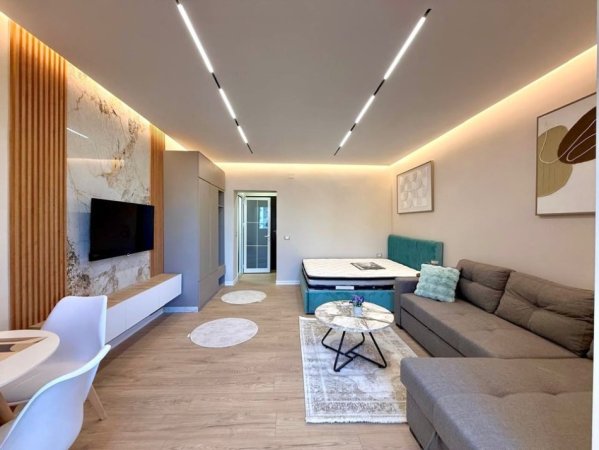 Tirane, shitet apartament , 40 m² (rruga barrikadave)