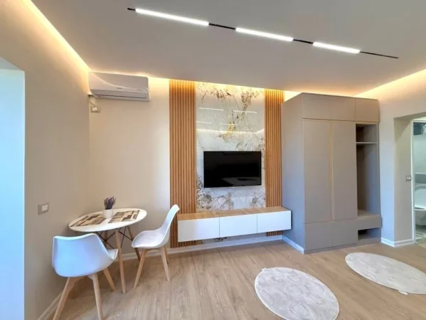 Tirane, shitet apartament , 40 m² (rruga barrikadave)