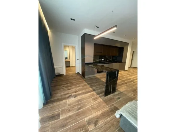 Durres, shitet apartament 2+1+Ballkon Kati 5, 119 m² 350.000 € (Vollga, Durrës)