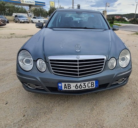 Berat, shitet Mercedes-Benz E320CDI, 2007, Nafte, Automatik  7.300 €