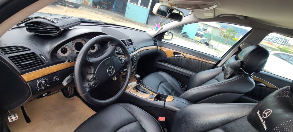 Berat, shitet Mercedes-Benz E320CDI, 2007, Nafte, Automatik  7.300 €